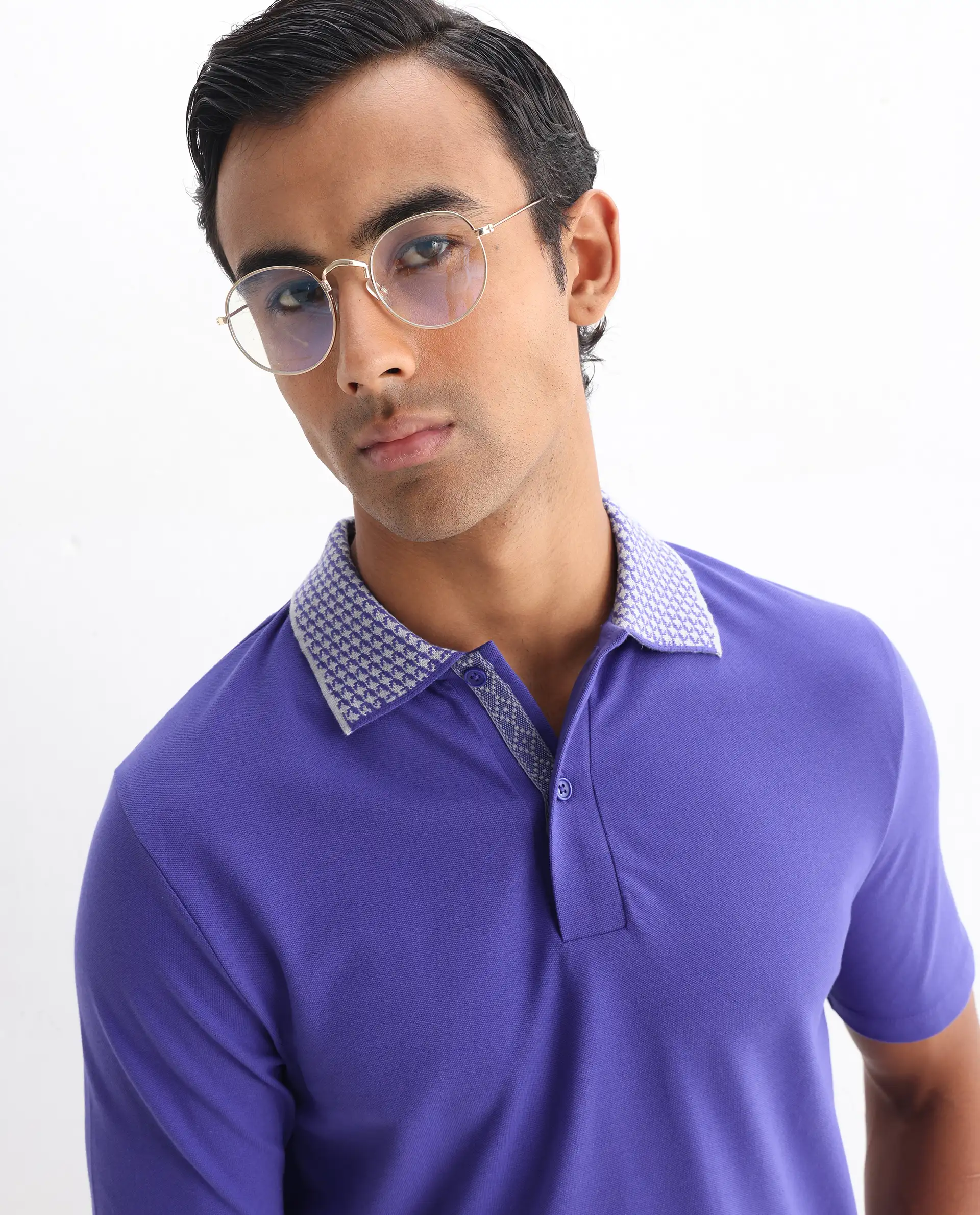Rare Rabbit Men's Abit Purple Cotton Blend Plain Regular Fit Half Sleeve Polo