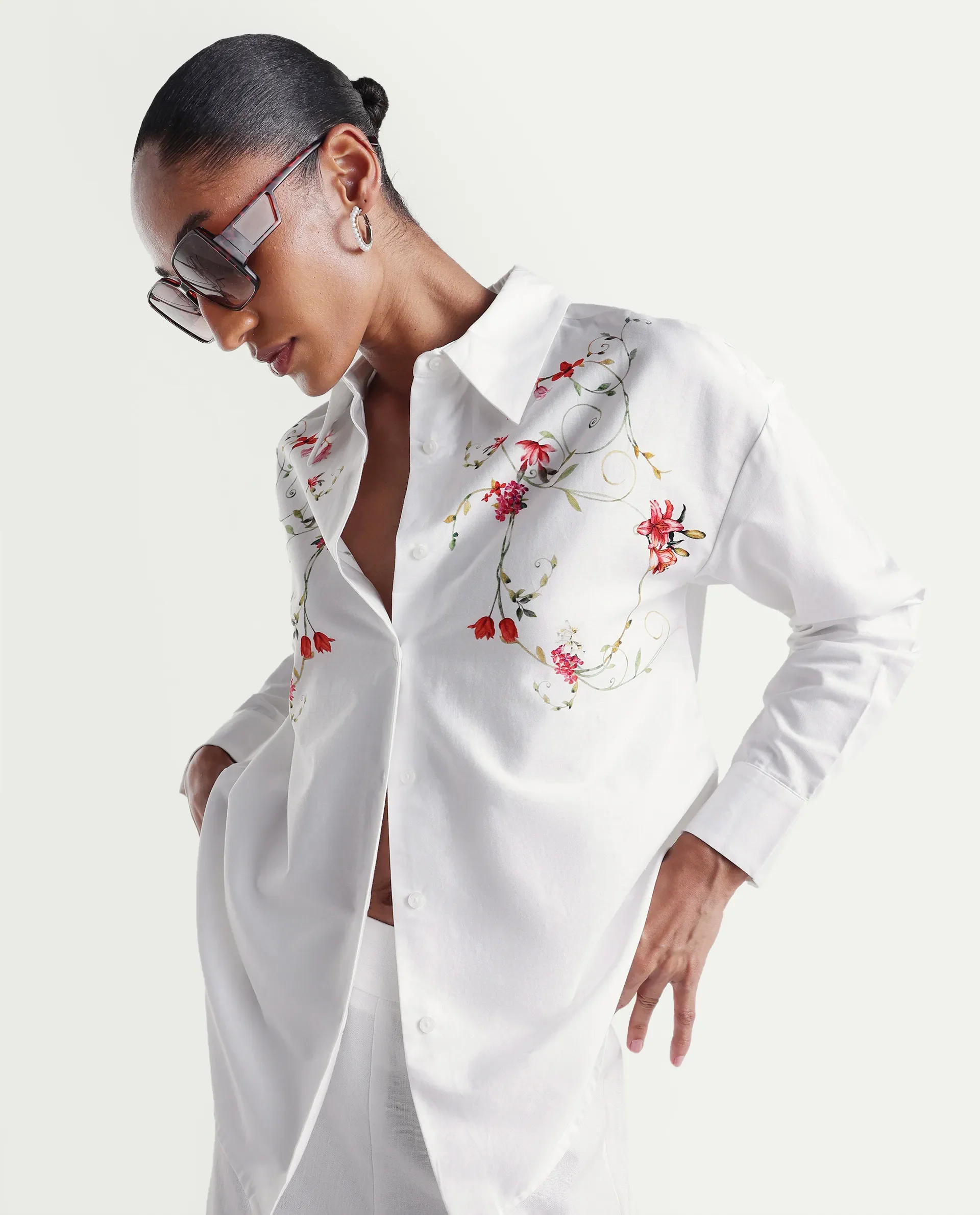 Rareism Women's Aerie Off White Cotton Full Sleeve Oversize Fit Floral Print Shirt