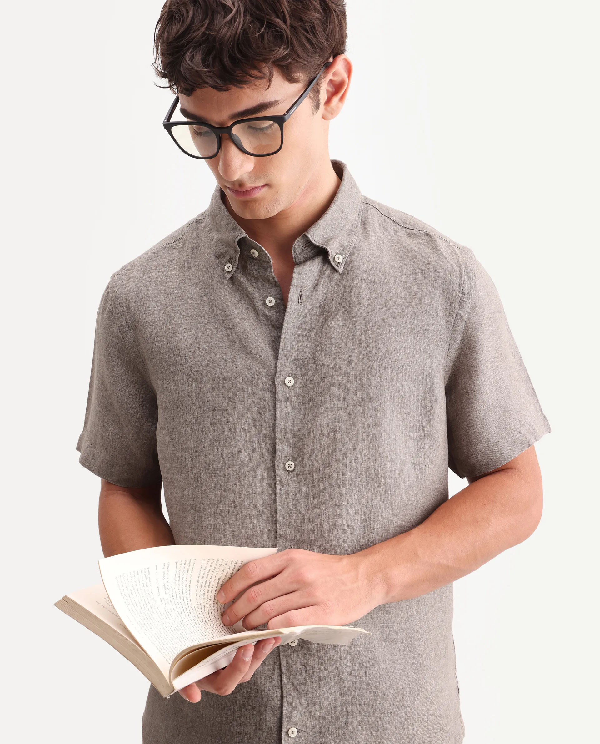 Rare Rabbit Men's Brisbane Ss Brown 100% Linen Plain Regular Fit Half Sleeve Collared Shirt