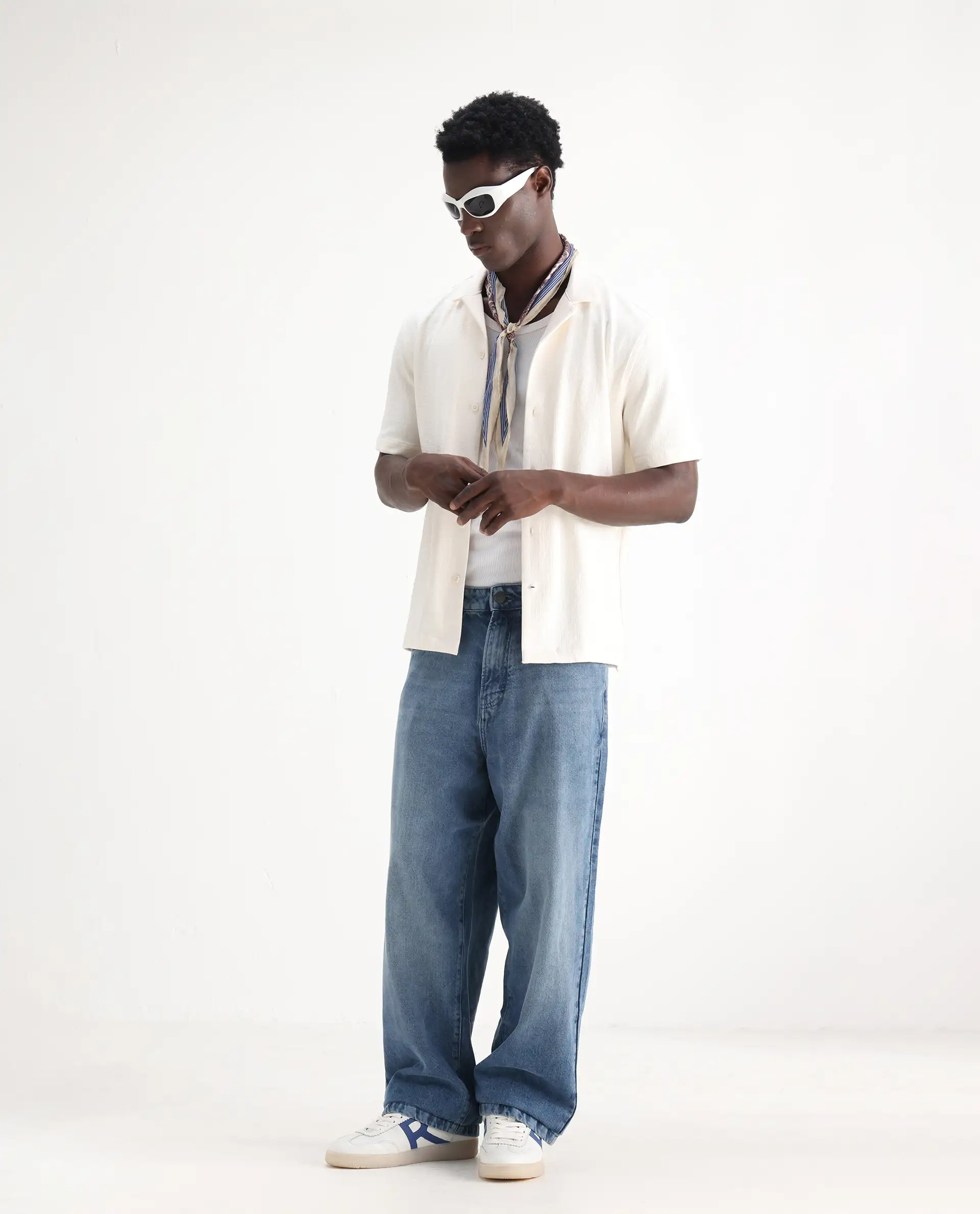 Rare Rabbit Men's Bron Blue Cotton Plain Baggy Fit Jeans