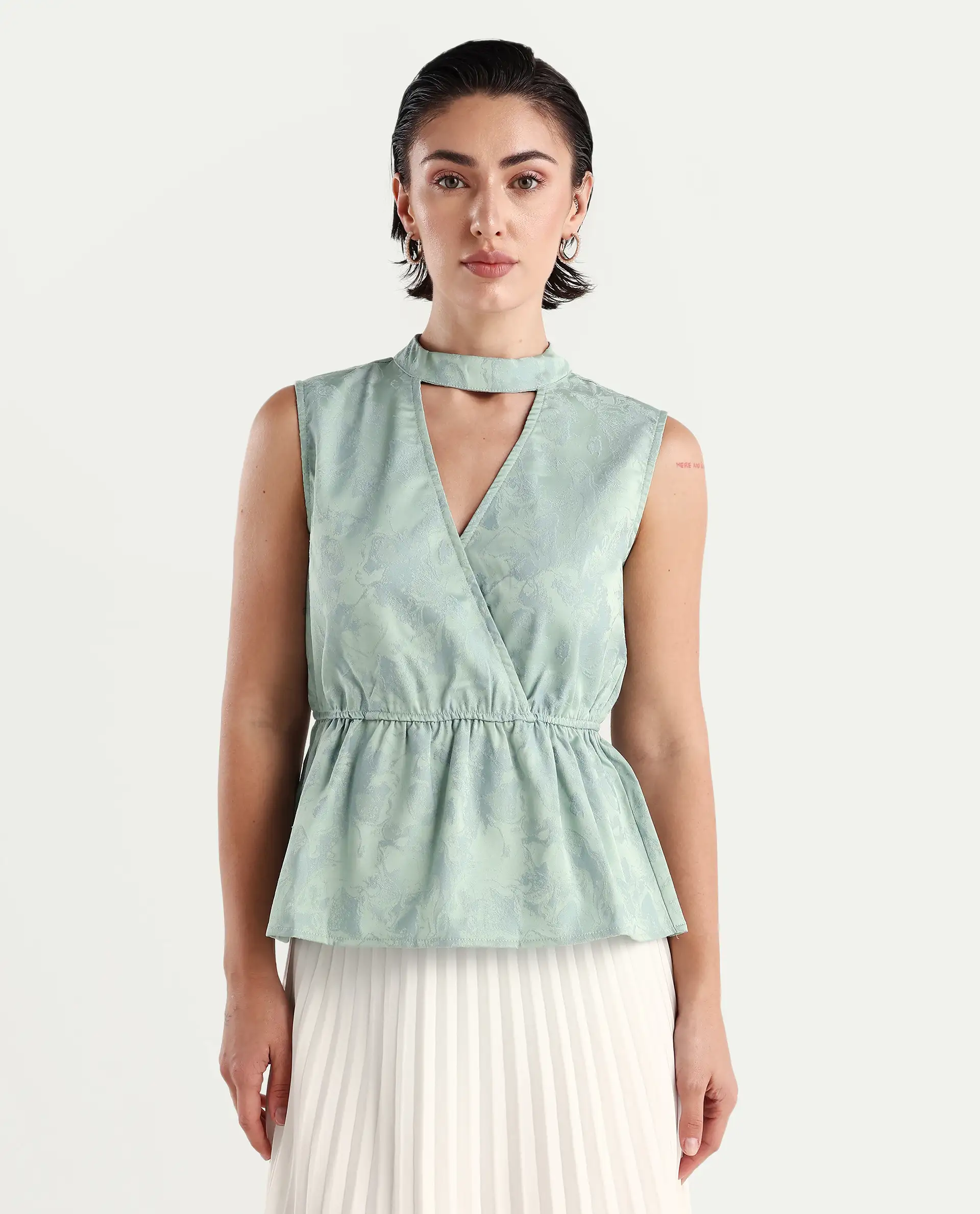 Rareism Women's Cupid Light Blue Polyester Cutaway Collar Plain Sleeveless Regular Fit Top