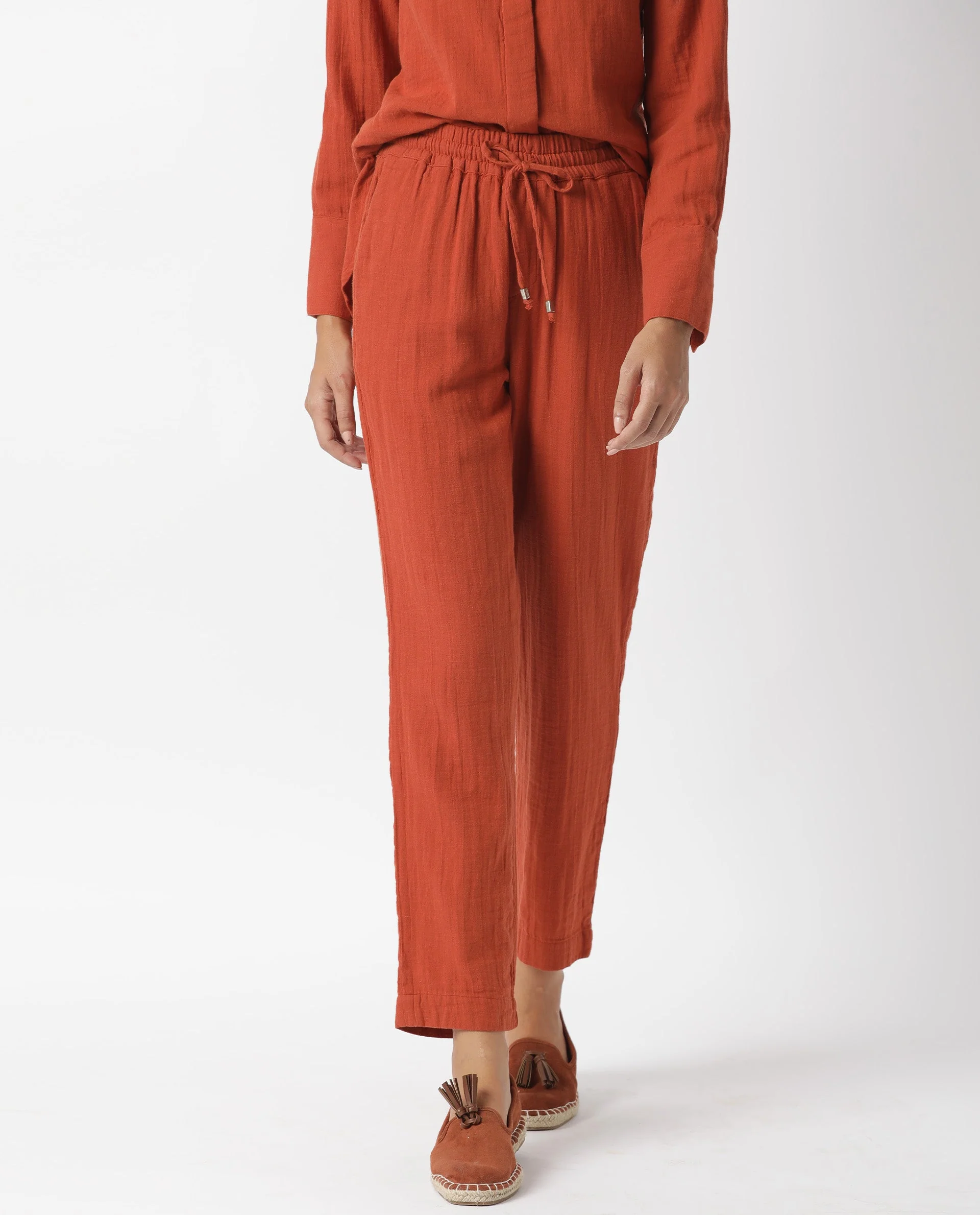 Rareism Women's Elo Rust Cotton Plain Ankle Length Regular Fit Trouser