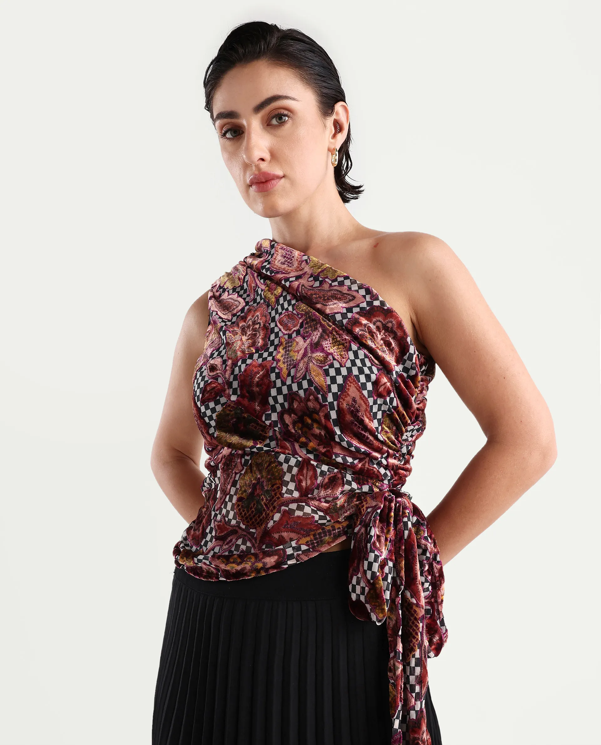 Rareism Women's Fertin Multi Polyester One Shoulder Floral Print Sleeveless Regular Fitted Top
