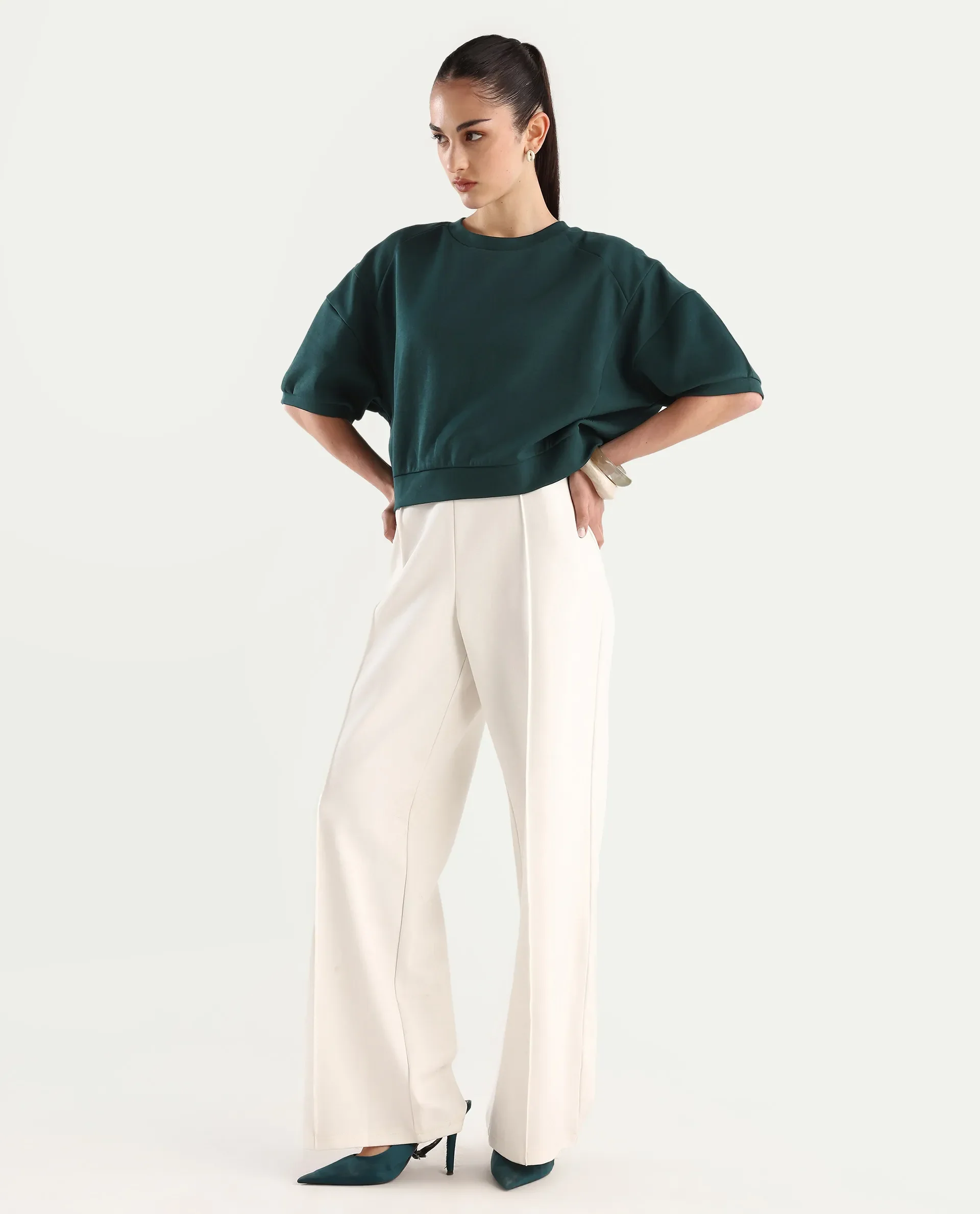 Rareism Women's Ganges Green Cotton Blend Crew Neck Plain Crop Relaxed Fit Sweatshirt