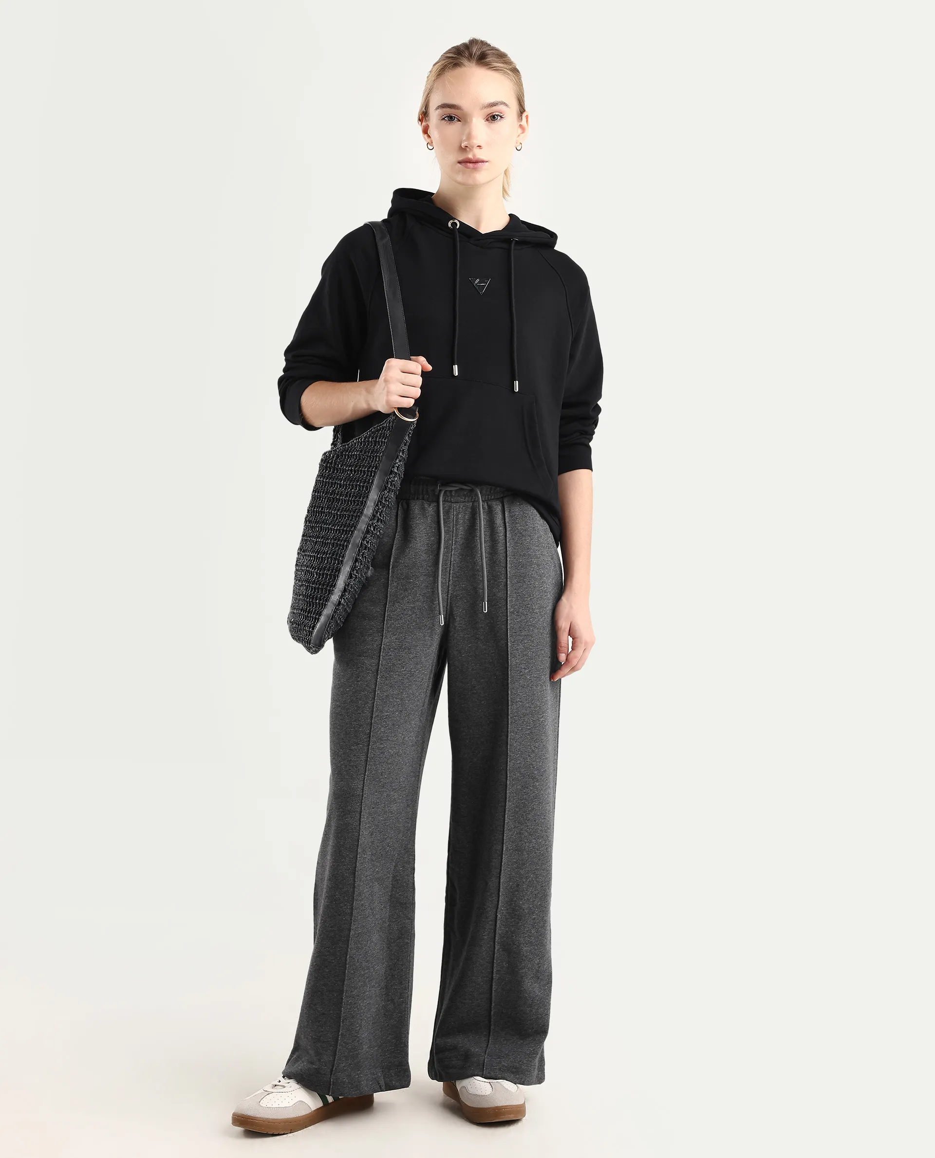 Rareism Women's Inout Dark Grey Cotton Blend Plain Ankle Length Wide Track Pant