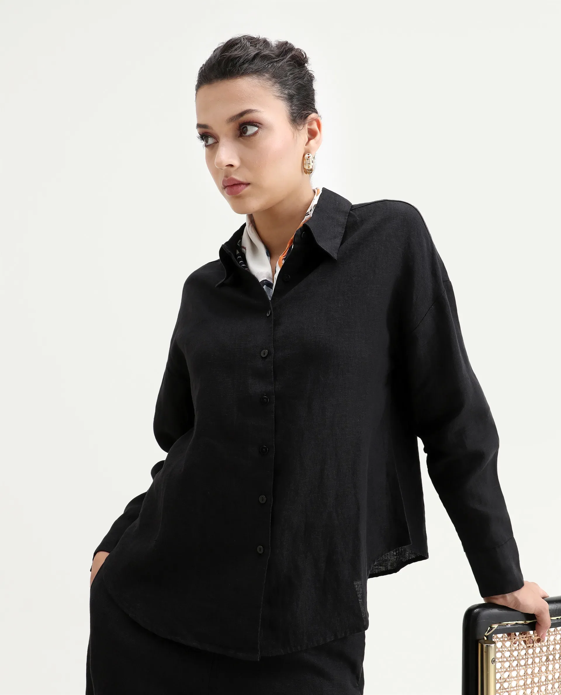 Rareism Women's Janria T Black Linen Spread Collar Plain Cuffed Sleeve Regular Fit Top