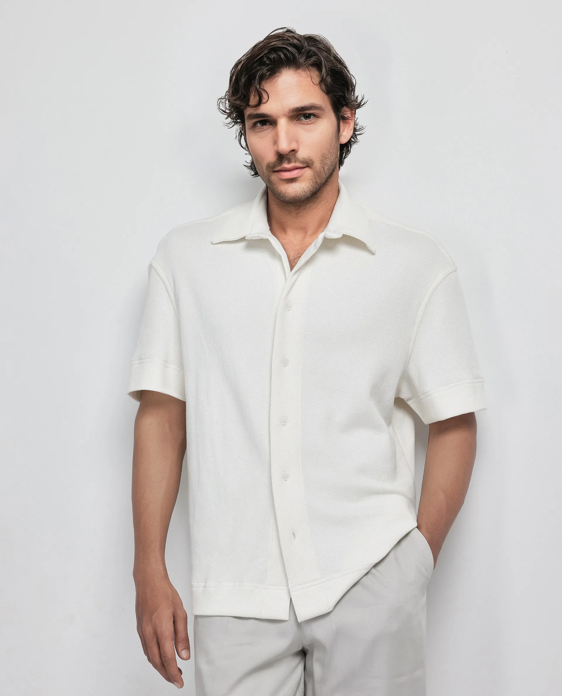 Rare Rabbit Men's Kash White Viscose Plain Boxy Fit Half Sleeve Collared Shirt