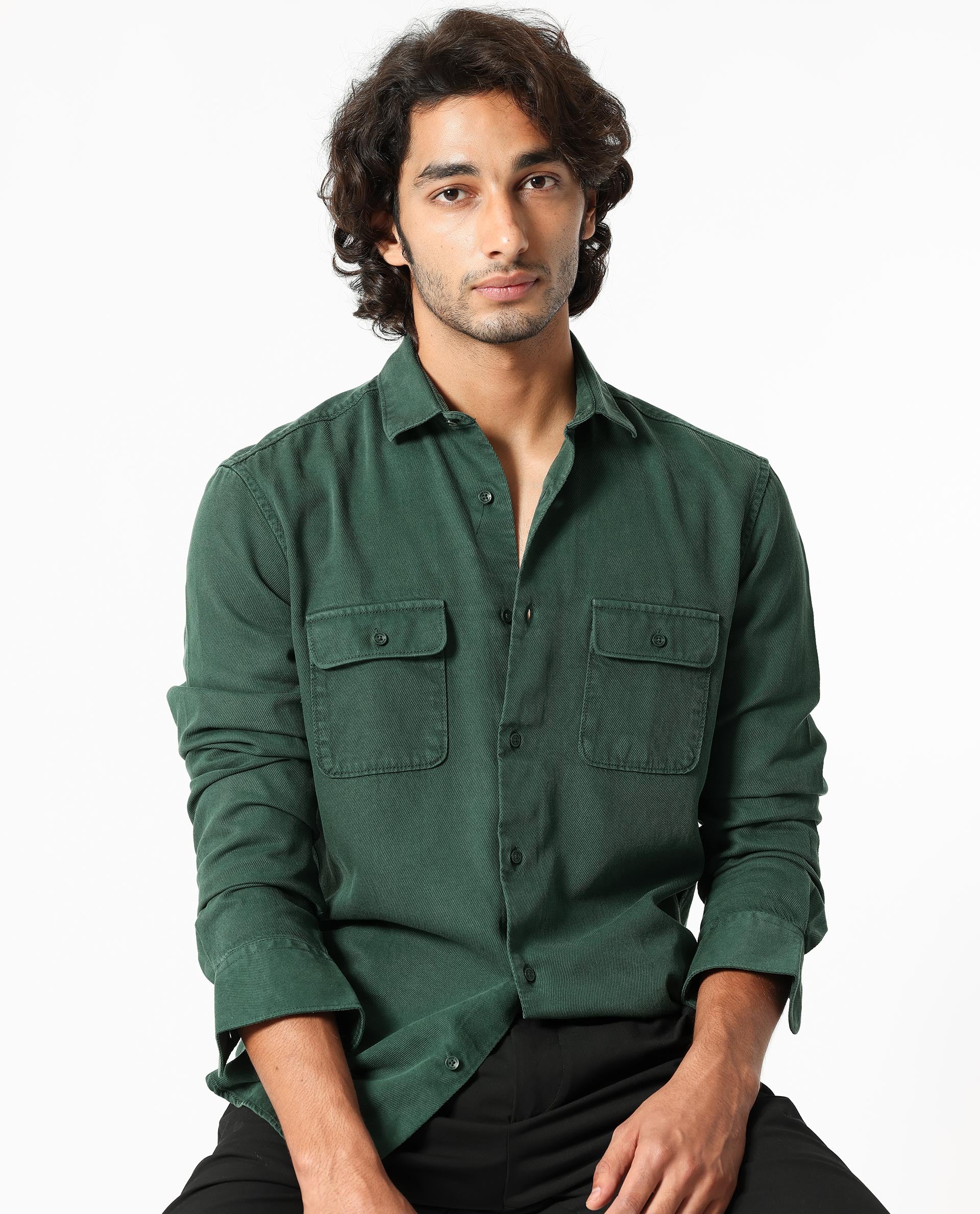 Rare Rabbit Men's Lyton Dark Green Cotton Plain Regular Fit Full Sleeve Spread Collar Shirt