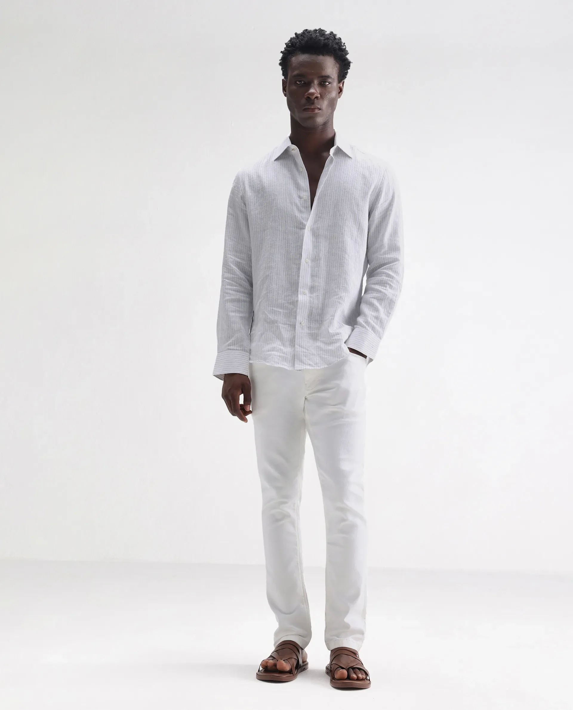 Rare Rabbit Men's Meymac White Cotton Plain Hawk Slim Fit Jeans