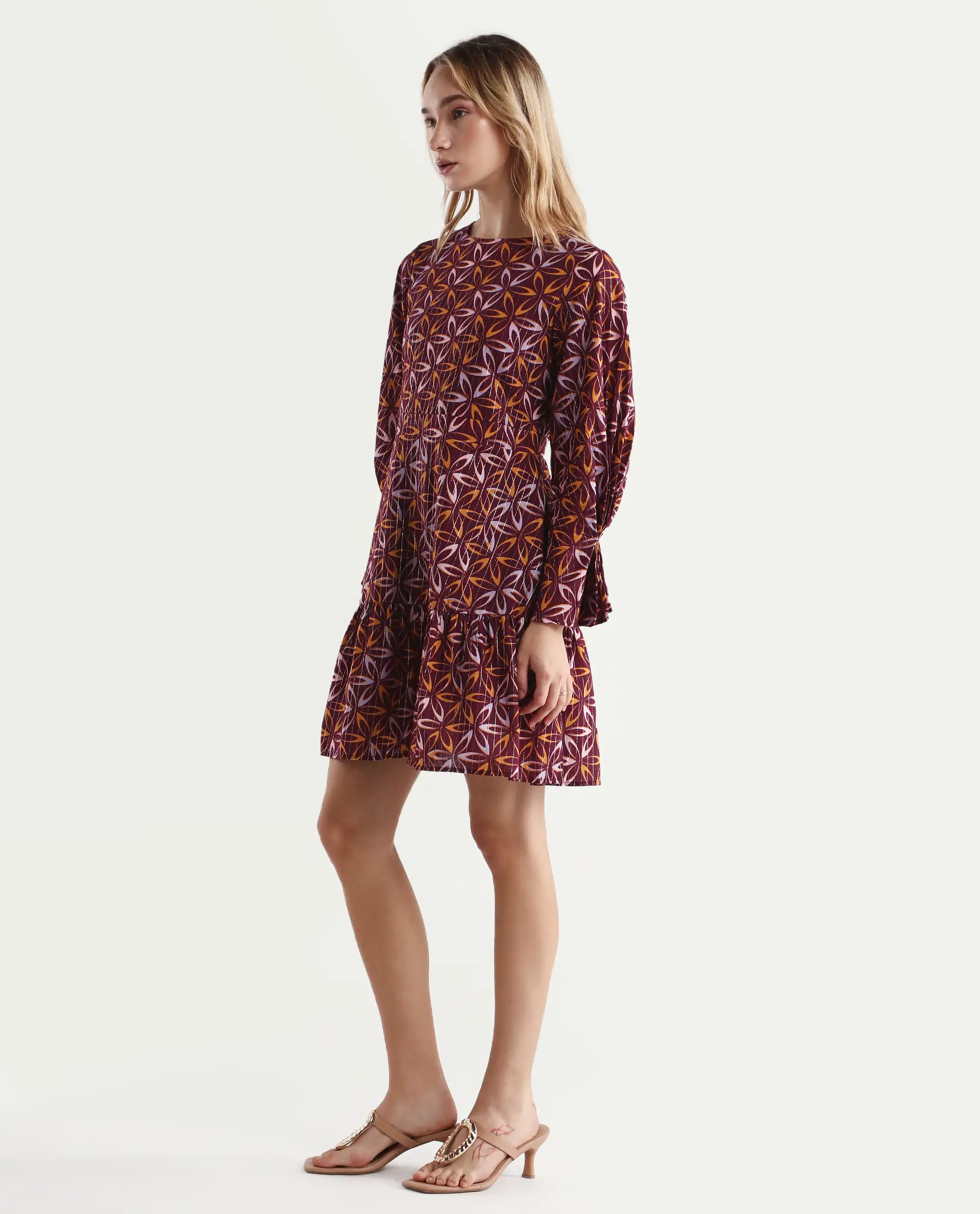 Rareism Women's Nesia Multi Cotton Sweetheart Neck Geometric Print Puff Sleeves Knee Length Tiered Dress