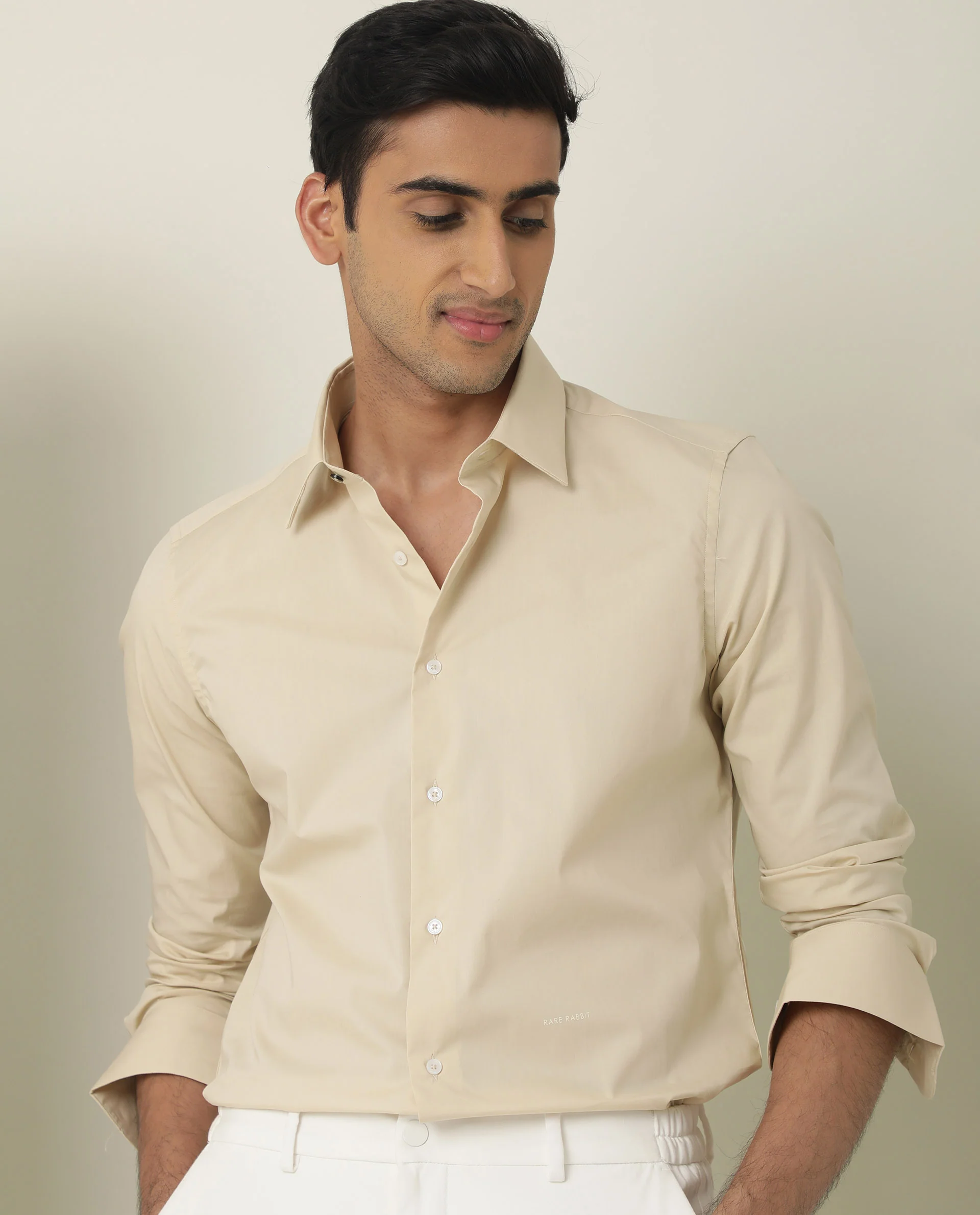 Rare Rabbit Men's Neutons Yellow Cotton Plain Regular Fit Full Sleeve Collared Shirt