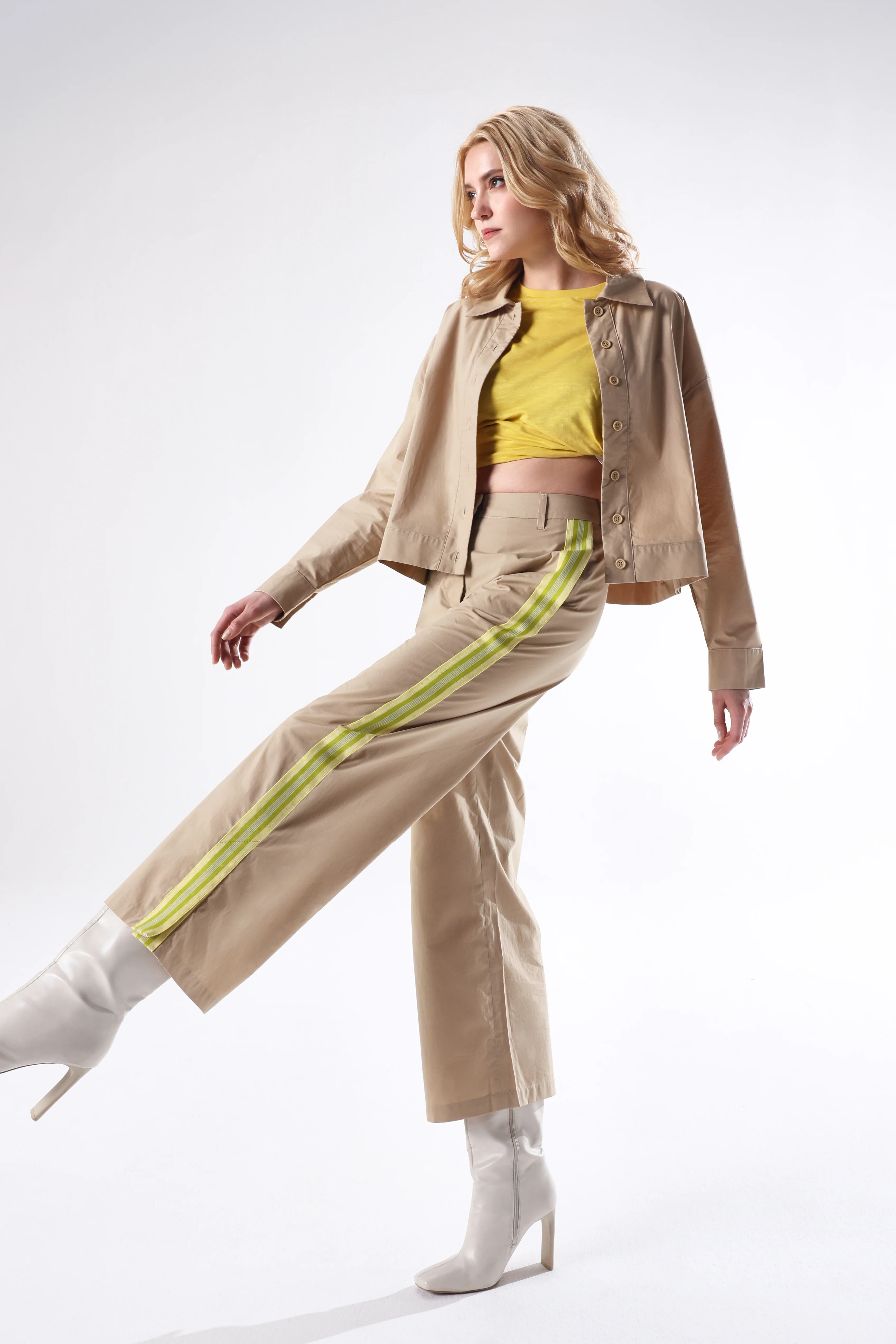Rareism Women's Nocam B Beige Cotton Plain Ankle Length Wide Trouser
