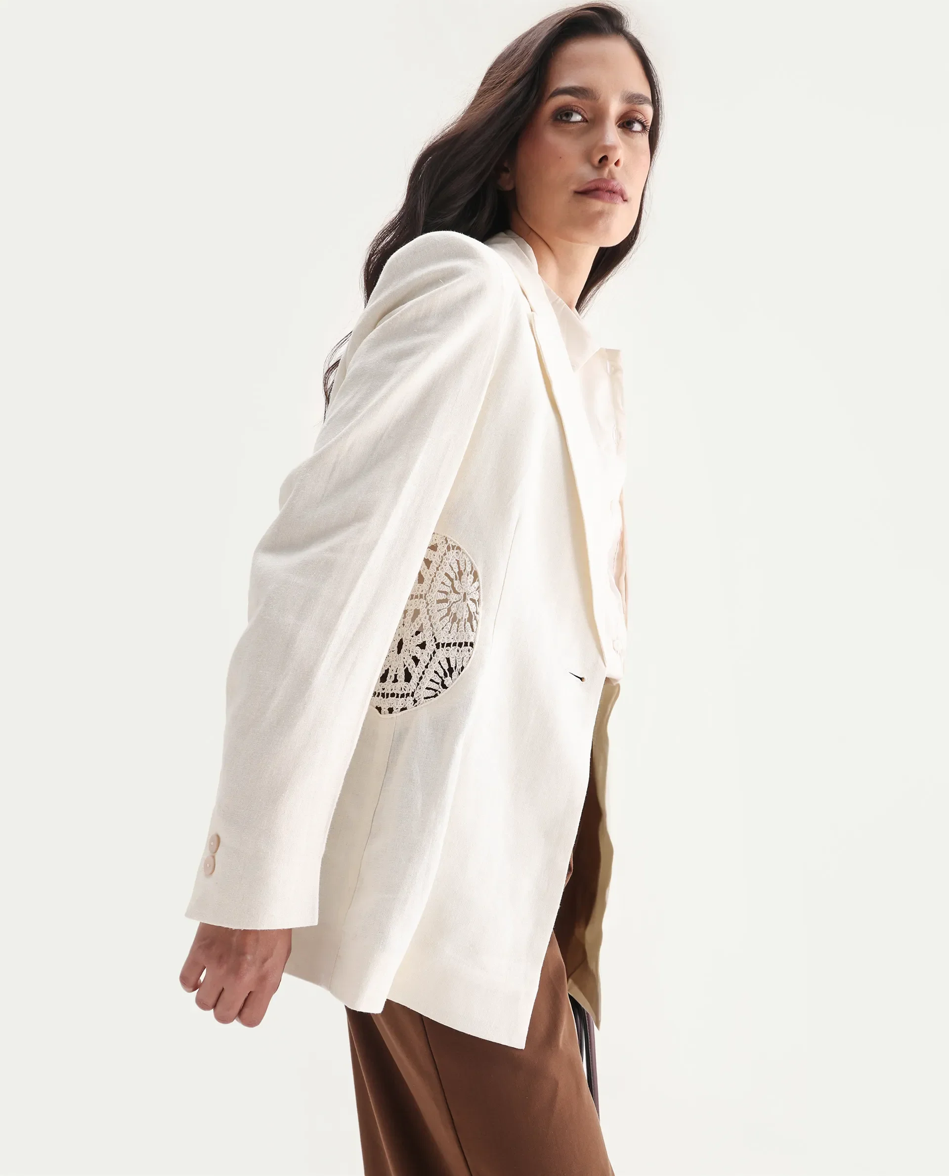 Rareism Women's Prender Off White Linen Lapel Neck Regular Fit Plain Blazer