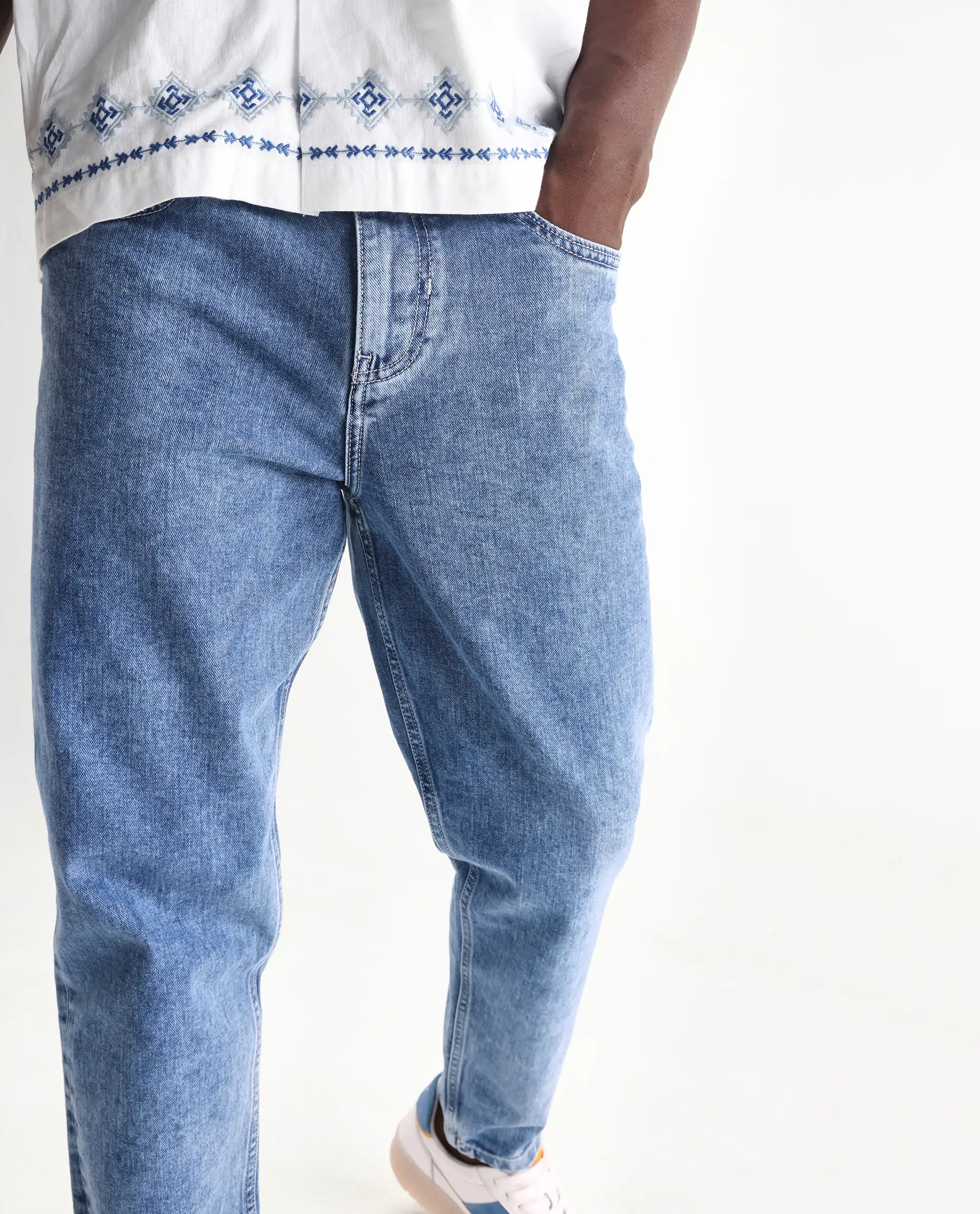 Rare Rabbit Men's Sam-2 Light Blue Cotton Plain Kurt Carrot Fit Jeans - Image 2