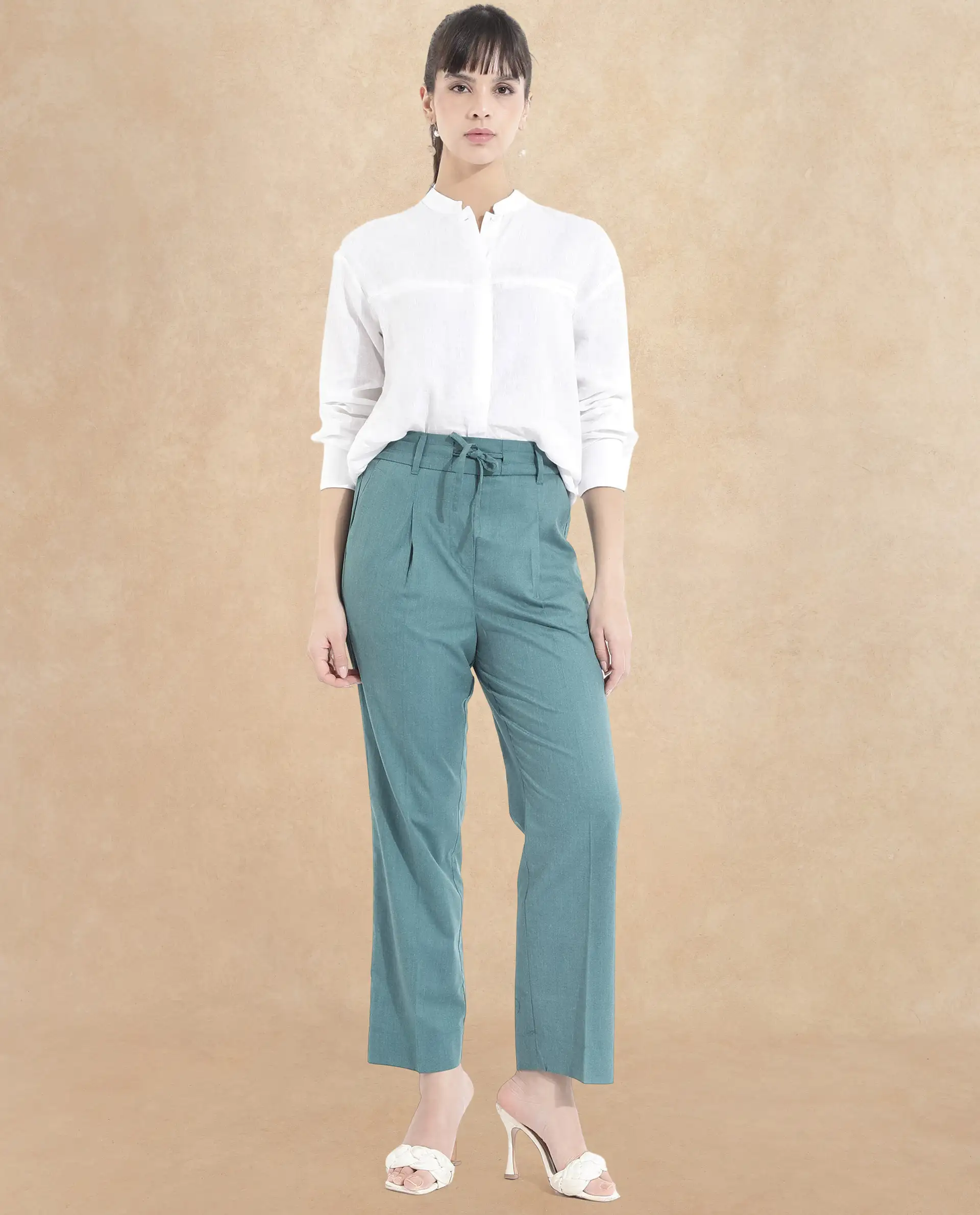 Rareism Women's Tiza Green Polyester Blend Plain Ankle Length Straight Fit Trouser