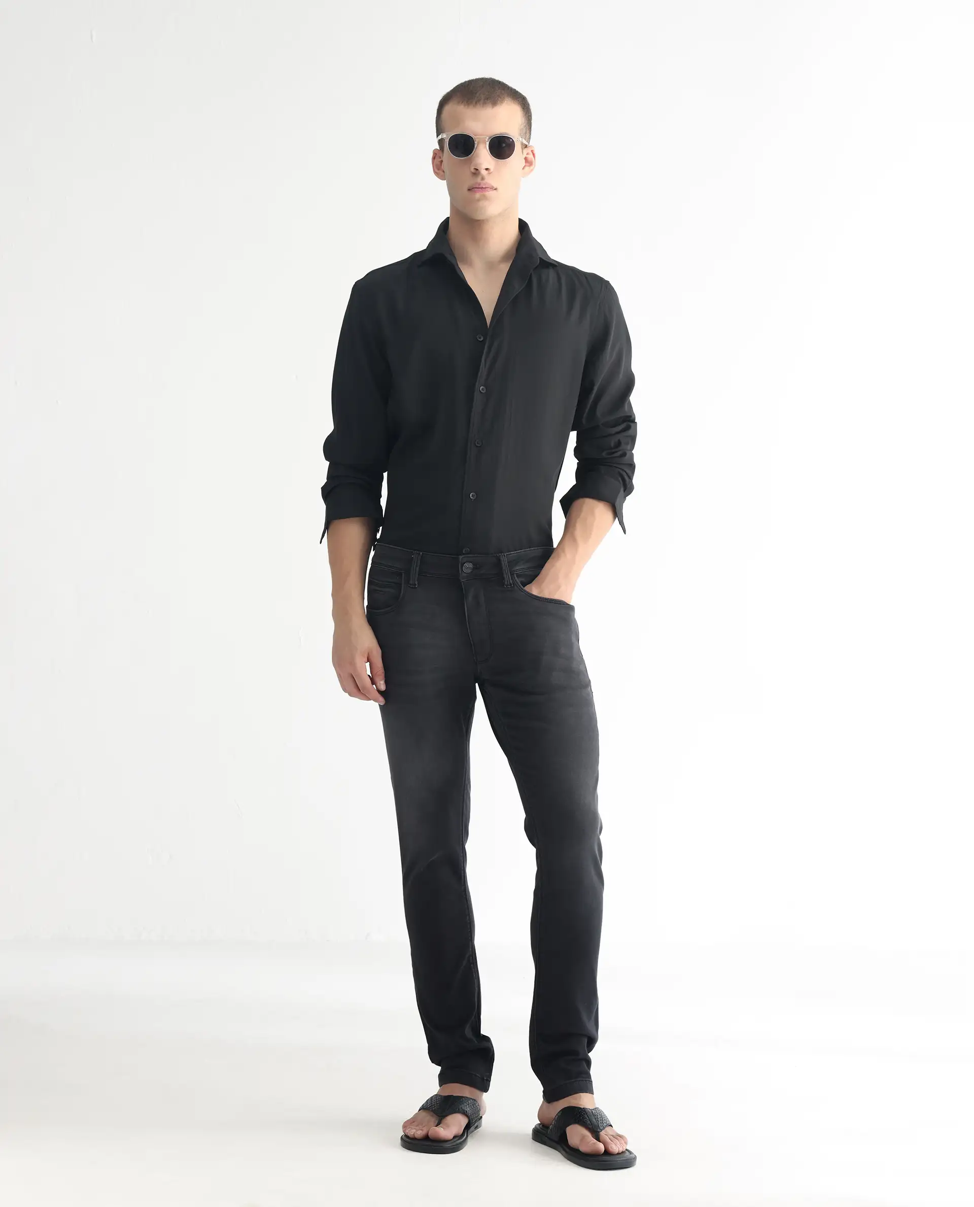 Rare Rabbit Men's Tours Black Cotton Plain Hawk Slim Fit Jeans