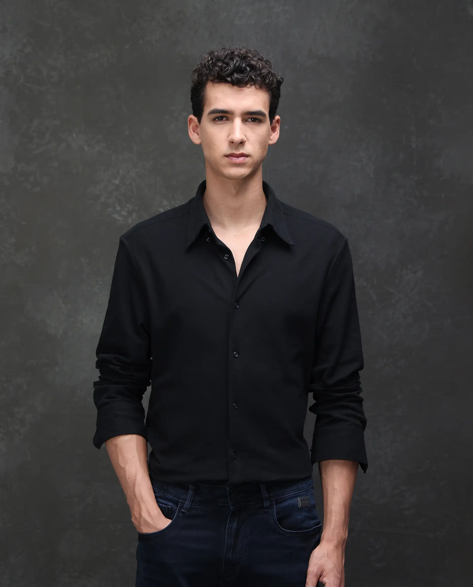 Rare Rabbit Men's Vane-25 Black Cotton Plain Regular Fit Full Sleeve Button-Down Collar Shirt