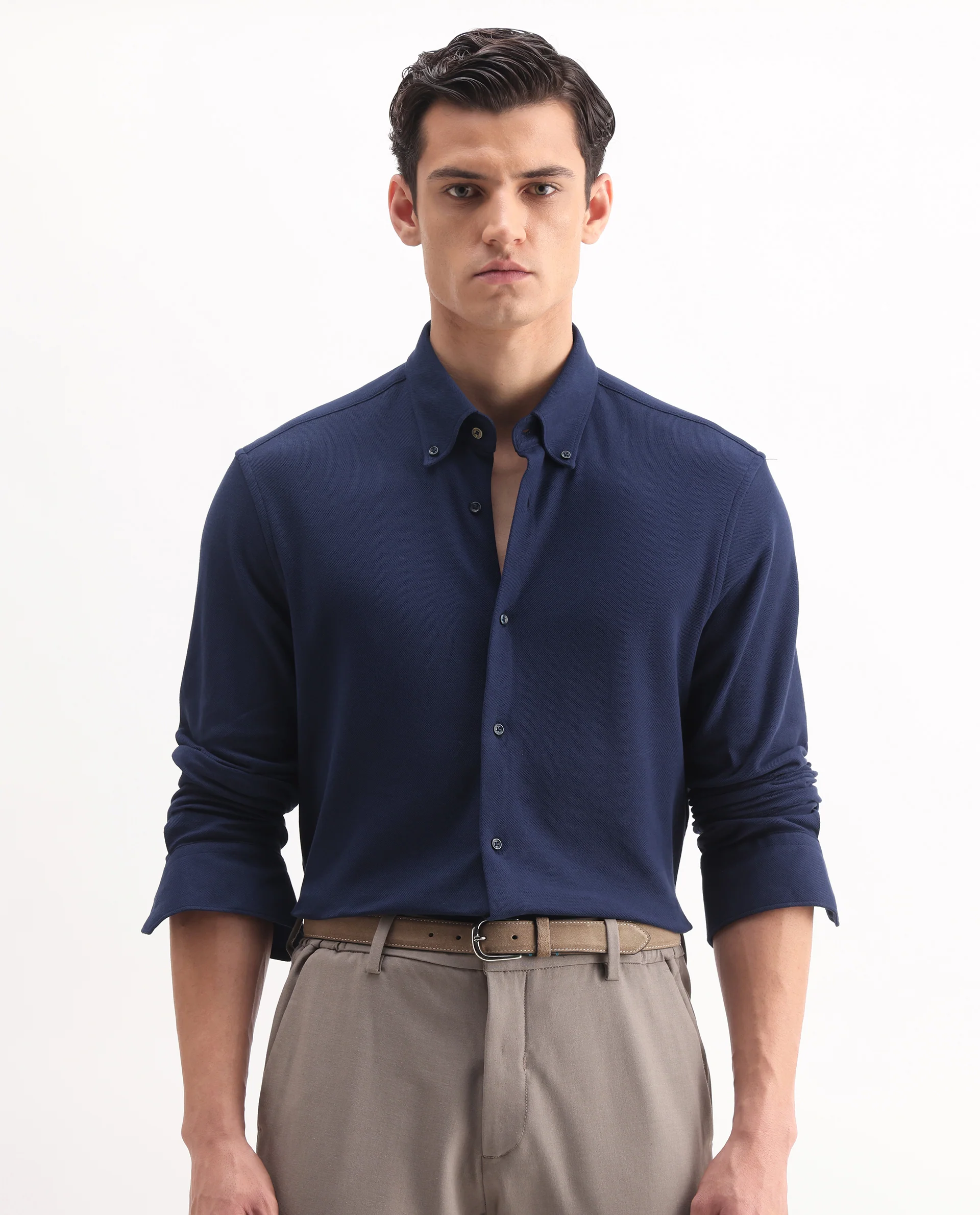Rare Rabbit Men's Vane-25 Blue Cotton Plain Regular Fit Full Sleeve Collared Shirt