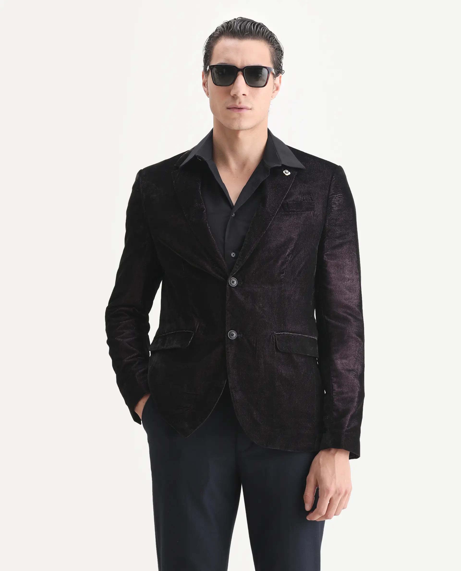 Rare Rabbit Men's Velter Light Purple Velvet Plain Tailored Fit Full Sleeve Lapel Neck Blazer