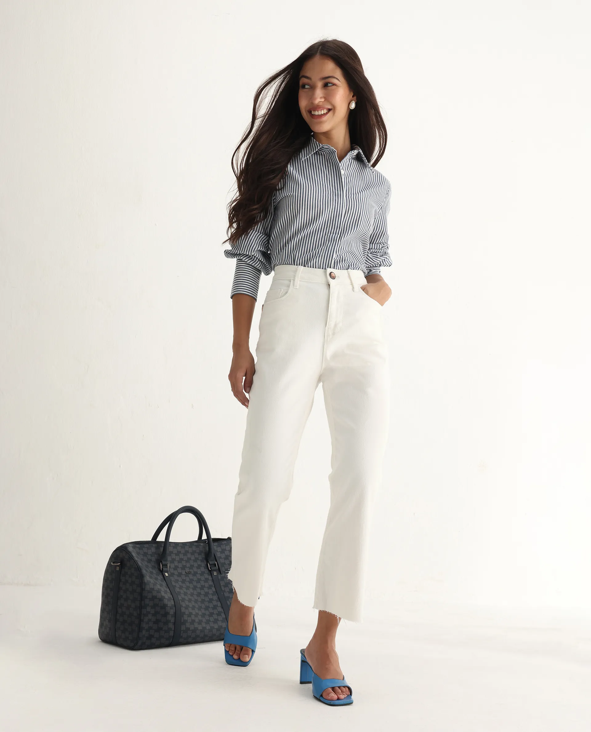 Rareism Women's Winona White Cotton Blend Plain Ankle Length Classic Bootcut Jeans