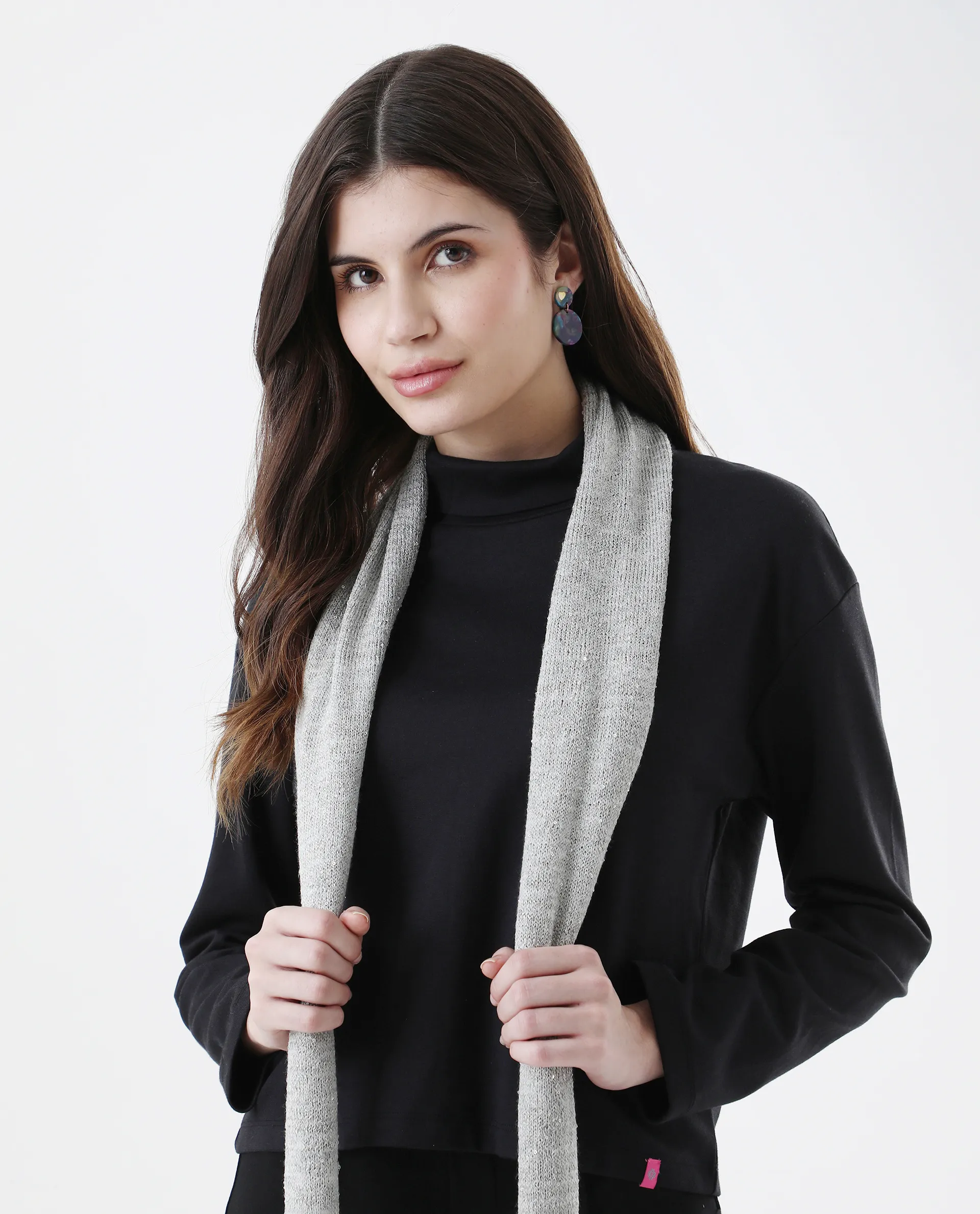 Rareism Women Yemen Dark Grey Plain Muffler