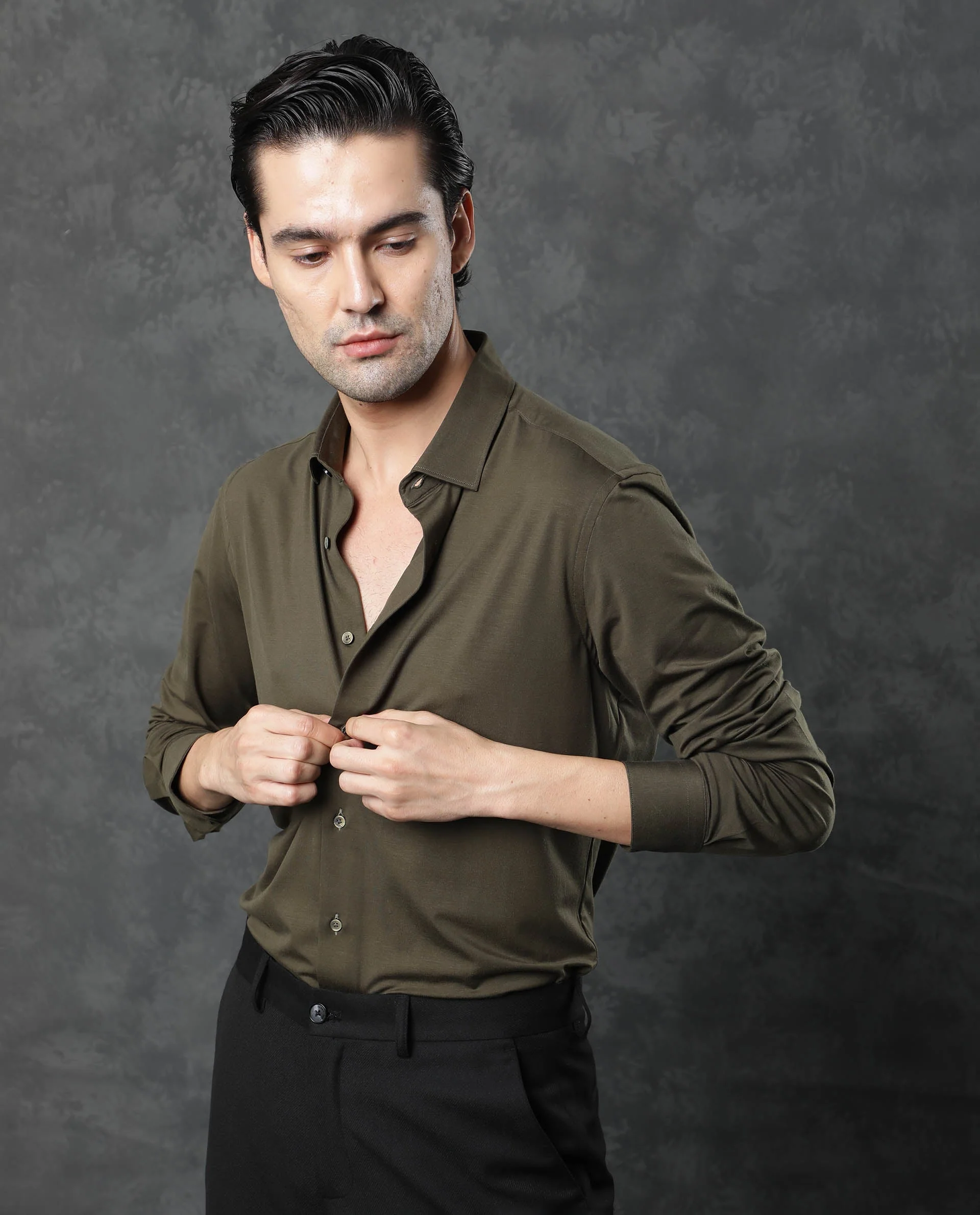 Rare Rabbit Men's Zac Olive Rayon Plain Tailored Fit Full Sleeve Collared Shirt - Image 3