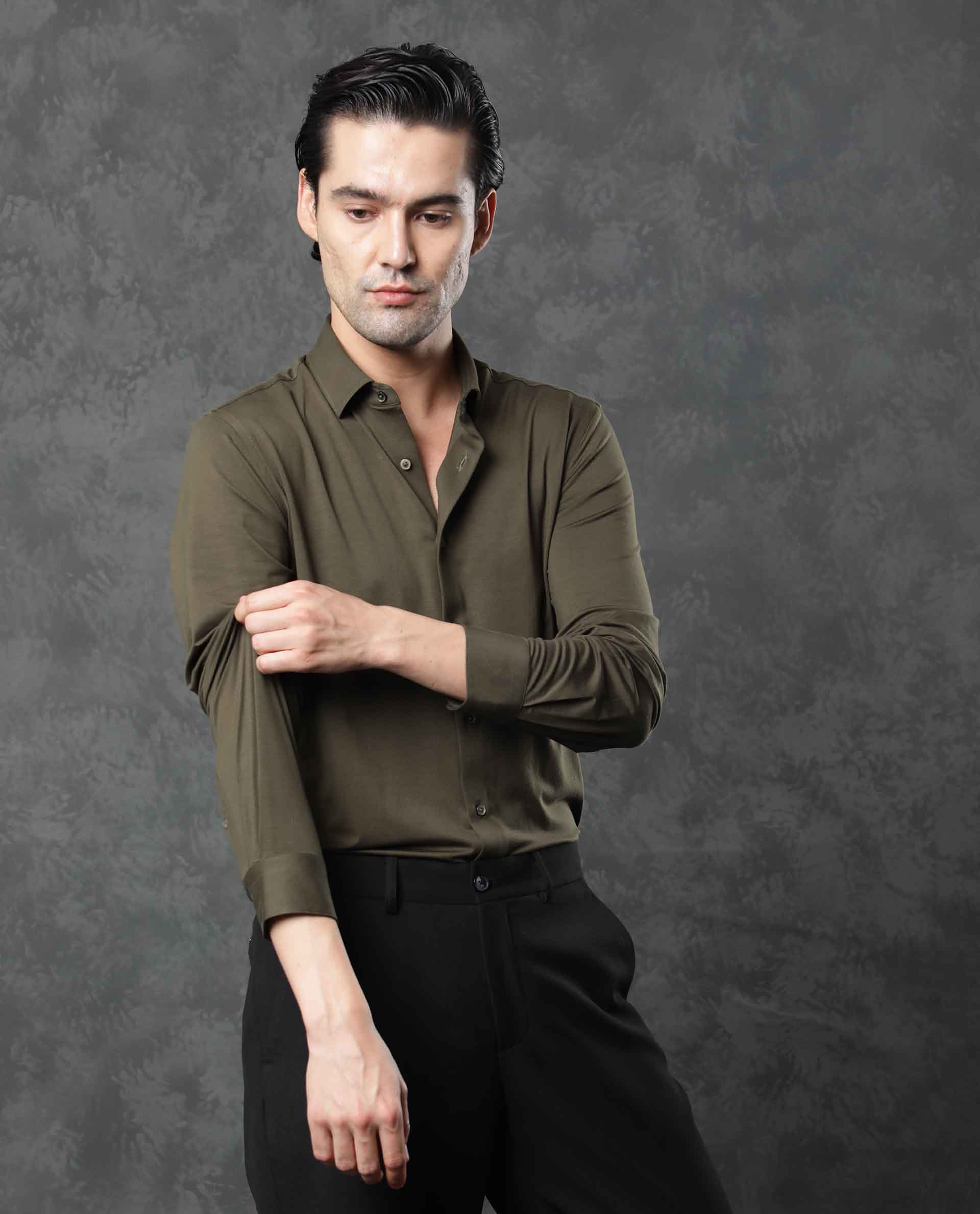 Rare Rabbit Men's Zaco Green Cotton Plain Regular Fit Full Sleeve Collared Shirt - Image 4