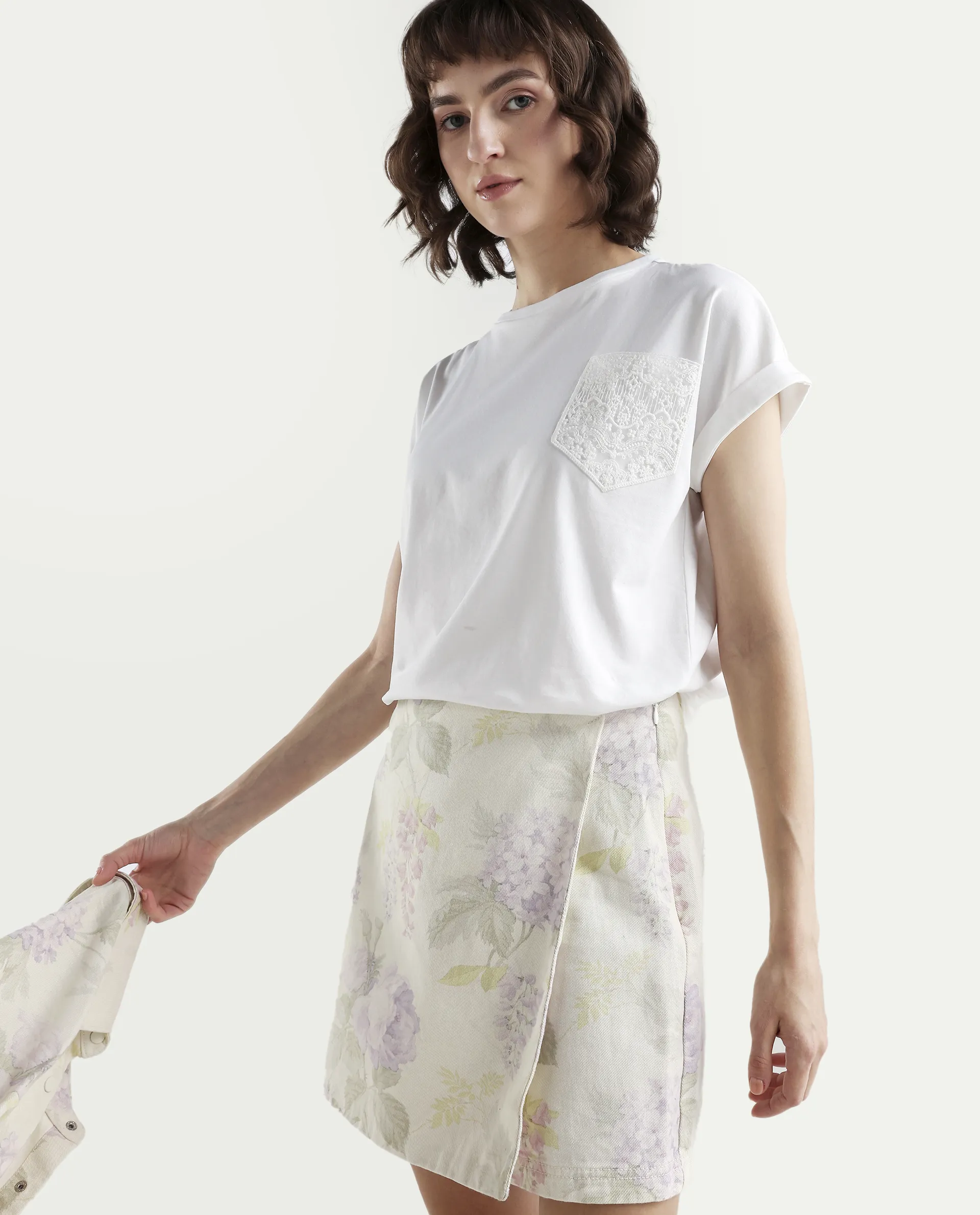 Rareism Women's Off White White Cotton Blend Half Sleeve Relaxed Fit Plain T-Shirt