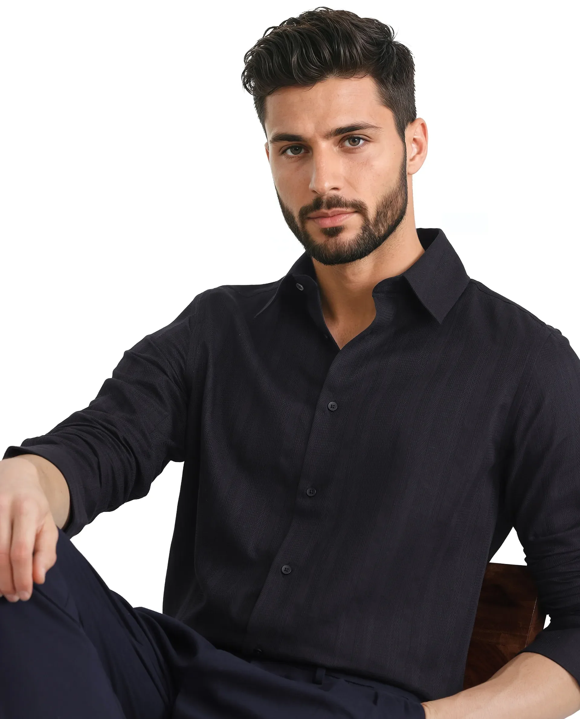 Rare Rabbit Men's Zift Black Cotton Blend Plain Regular Fit Full Sleeve Collared Shirt