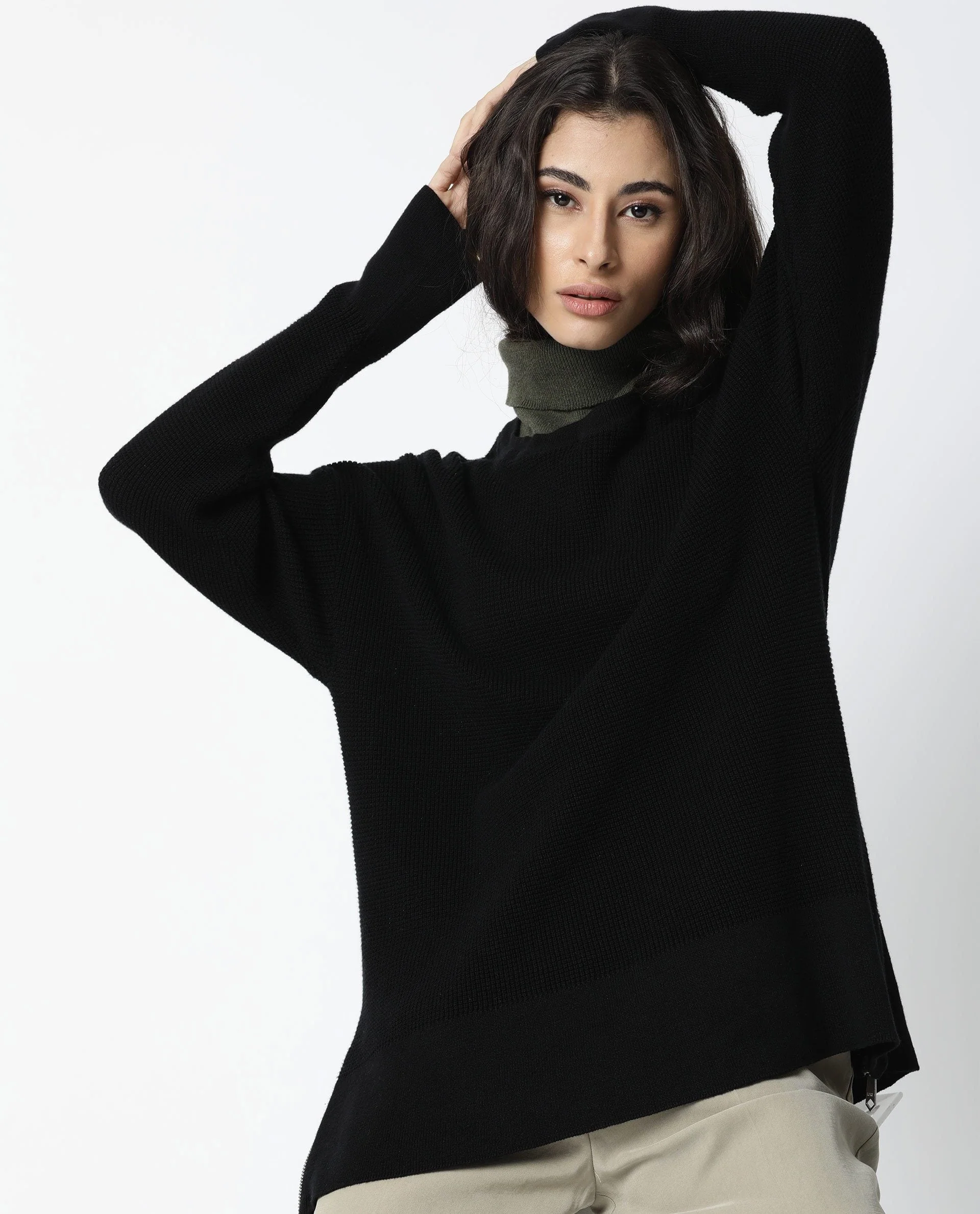 Rareism Women's Zippo Black Cotton Detachable Collar Plain Knee Length Relaxed Fit Sweater
